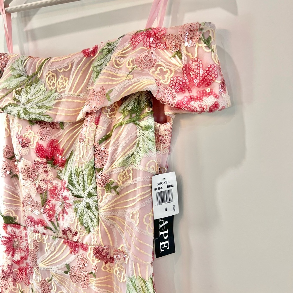 Xscape Blush and Green Floral Maxi Dress - Picture 6 of 13